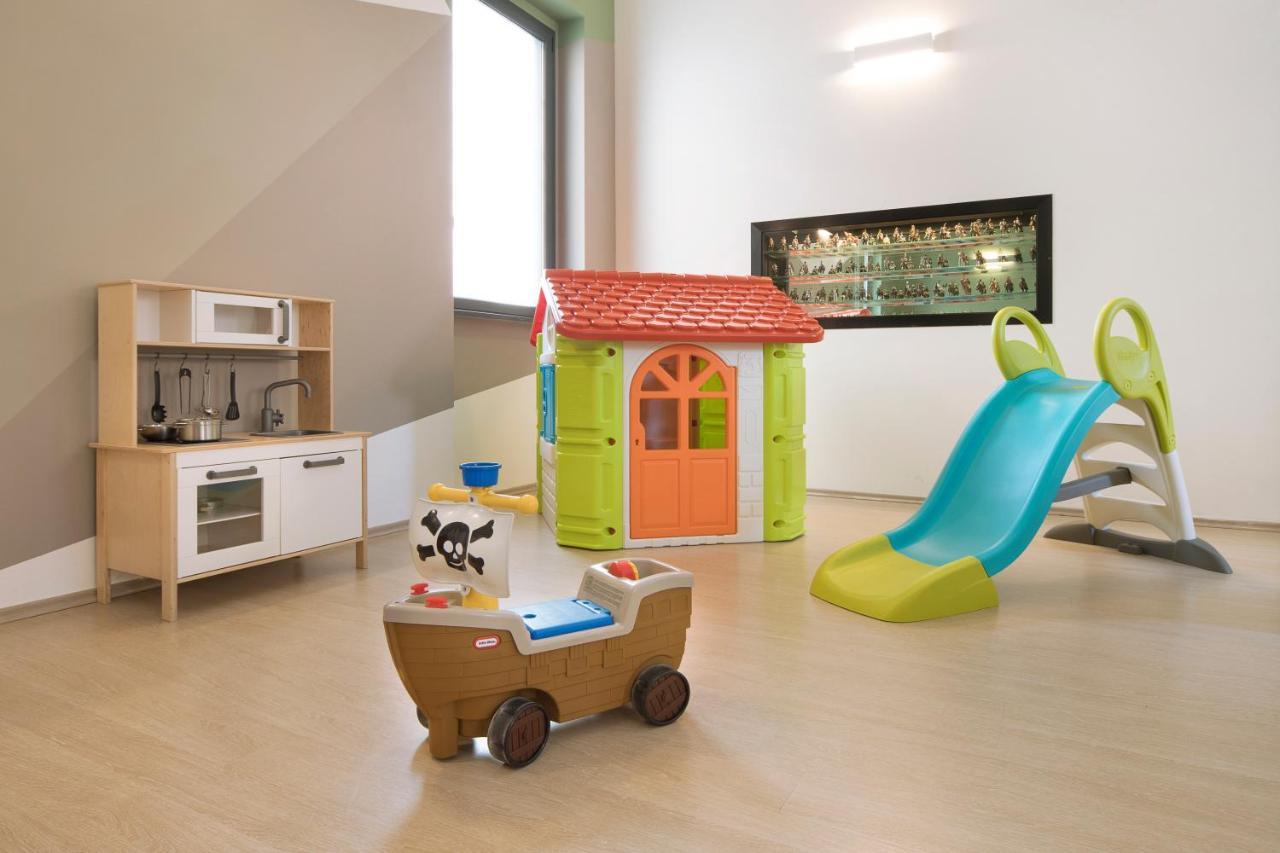 Hotel Residence Laigueglia Free Parking Eksteriør billede